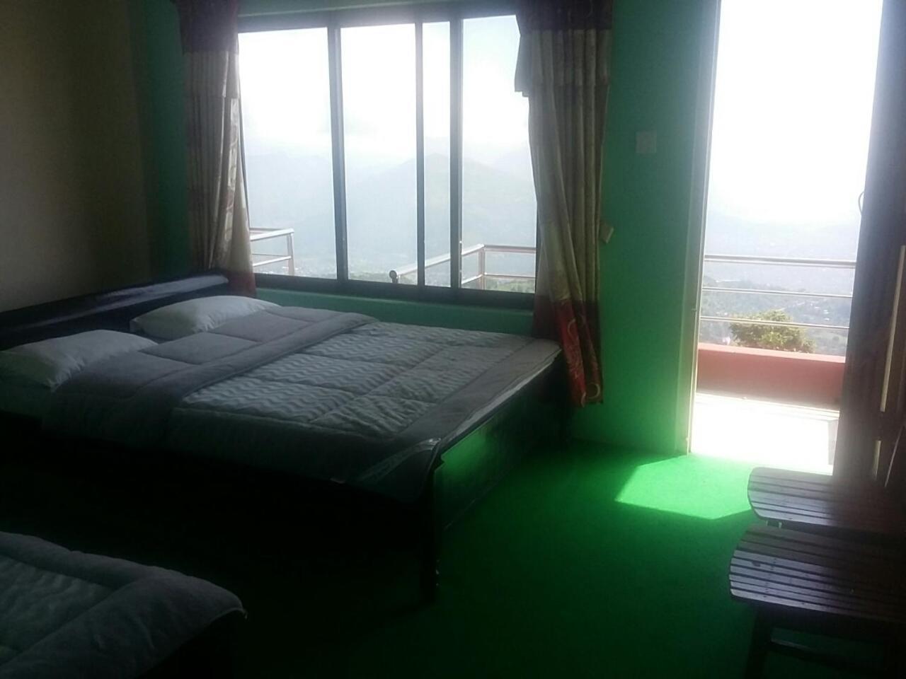 Himalayan Crown Lodge بوكْرا المظهر الخارجي الصورة