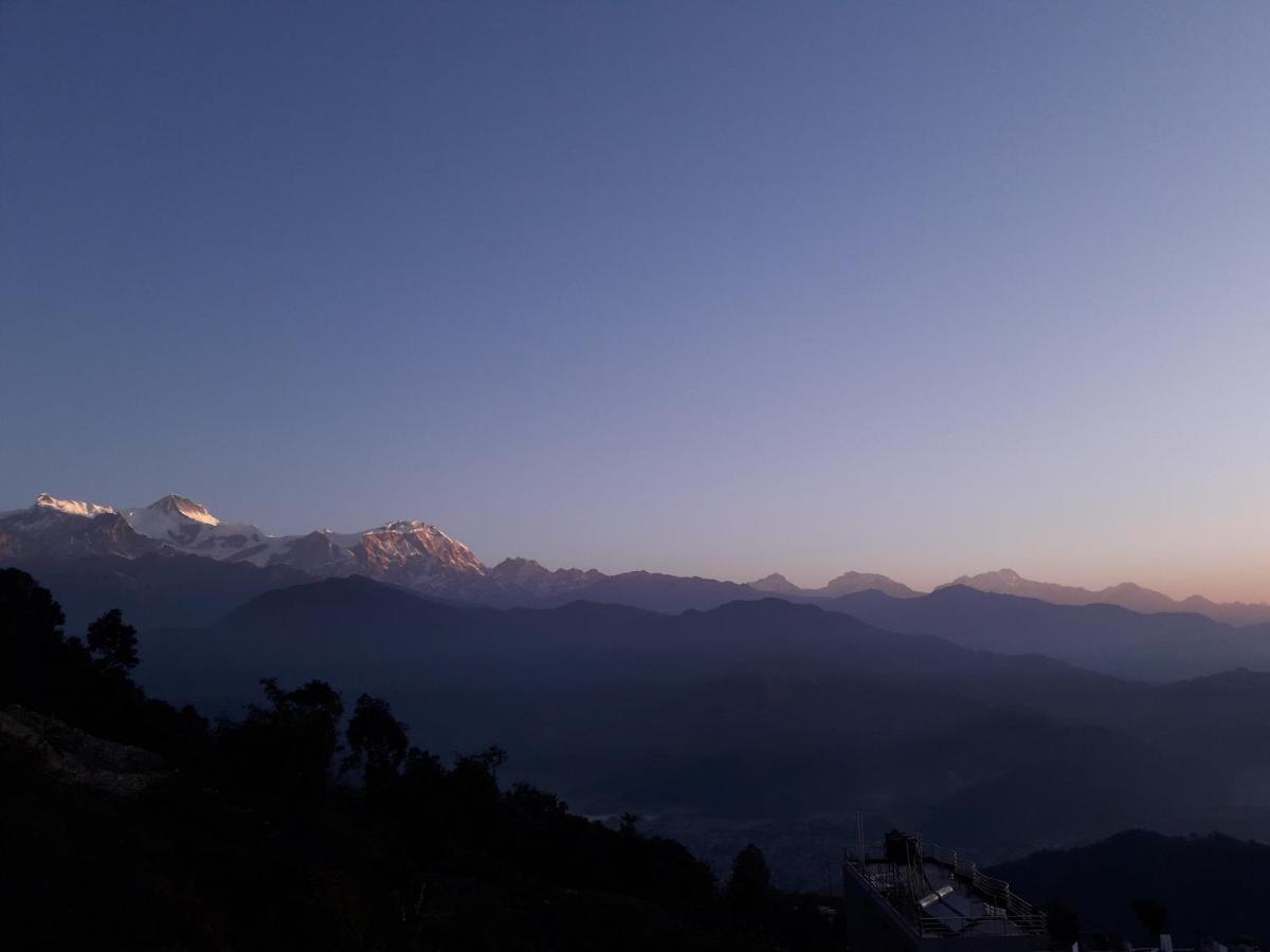 Himalayan Crown Lodge بوكْرا المظهر الخارجي الصورة